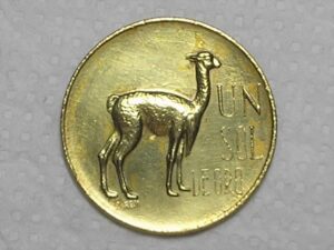 Peru) 1/2 Sol de Oro - 1967 / Brass / Soberba / box 31