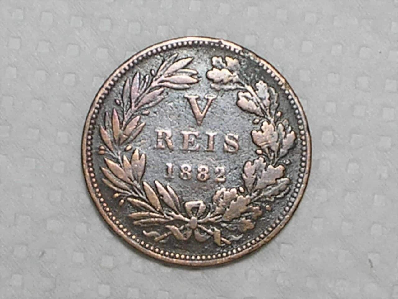 Portugal) V Réis - 1882 / Bronze / box31