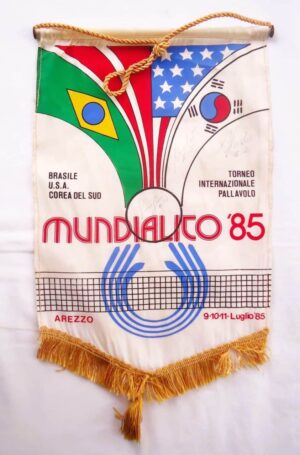 Flamula - Galhardete Mundialito 1985 Voleibol - Autografada