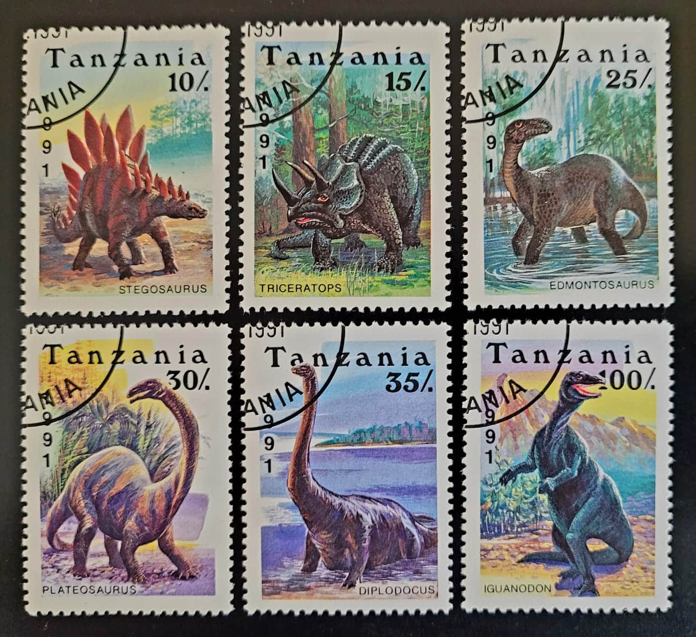 Selos Tanzania Criaturas Pre Historicas 1 Casa do Colecionador