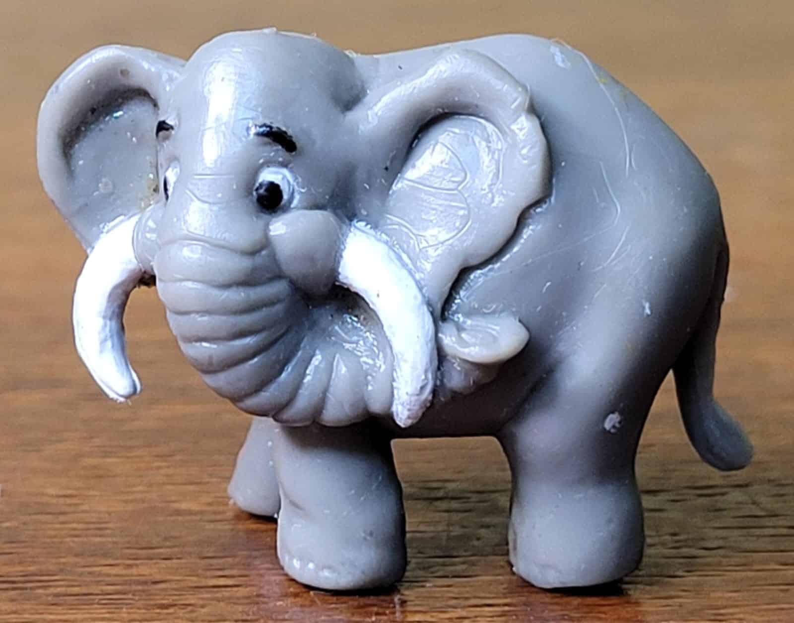 Animal em Miniatura Elefante 1 Casa do Colecionador