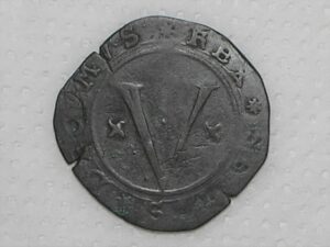 " Primeira moeda a circular no Brasil - Portugal) V Réis - 1521 a 1568 (Sem data) - Reinado de Don Sebastião I / Rara / Cobre / p.01