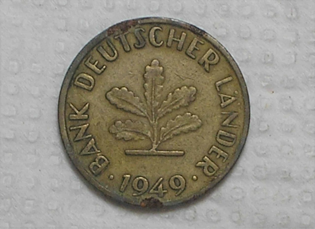 Alemanha 10 Pfennig 1949j Hamburg Brass Escassa Cunhado Pelos Aliados Ocidentais Eua Franca E Inglaterra Box32