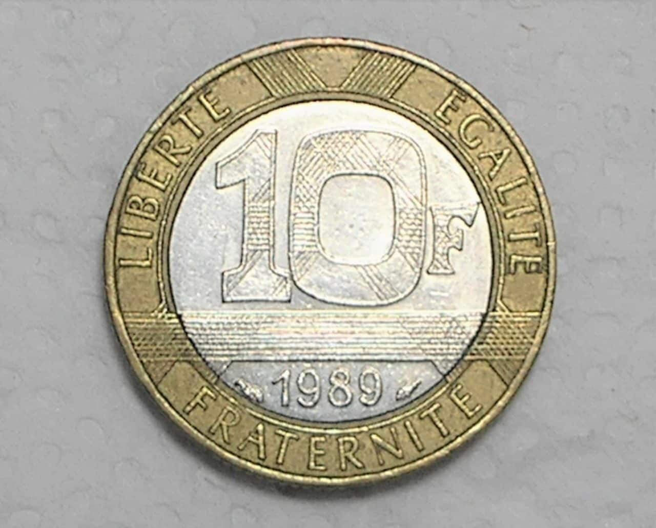 França) 10 Francs - 1989 / Bimetal / Sob / box35