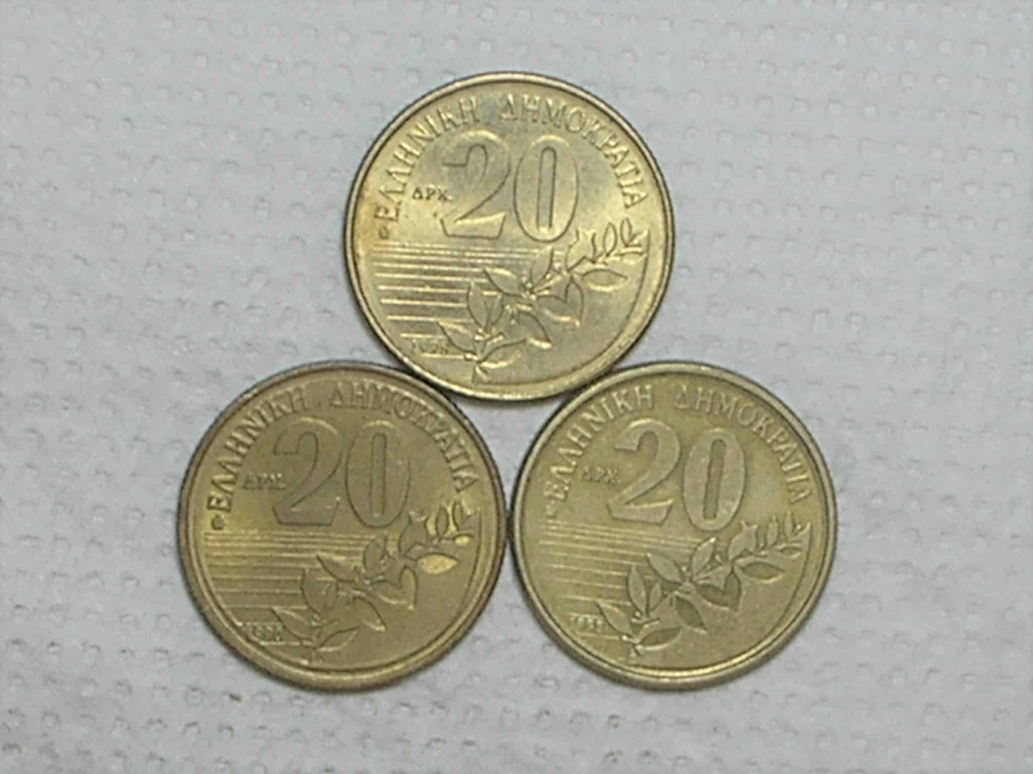 Grecia) 20 Drachmes - 1990/1992/1998 / Ni/Bz / box40