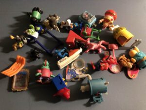 Lote Brinquedos Brindes Kinder Ovo - Diversos