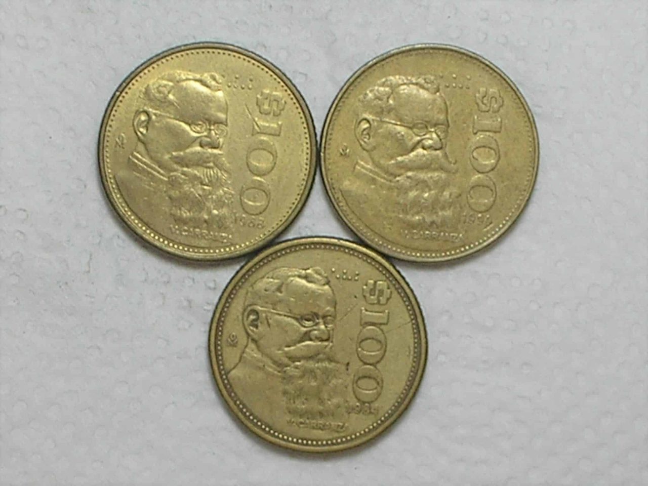 México) 100 Pesos - 1984/1988/1990 / Bz/al / Sob / box36