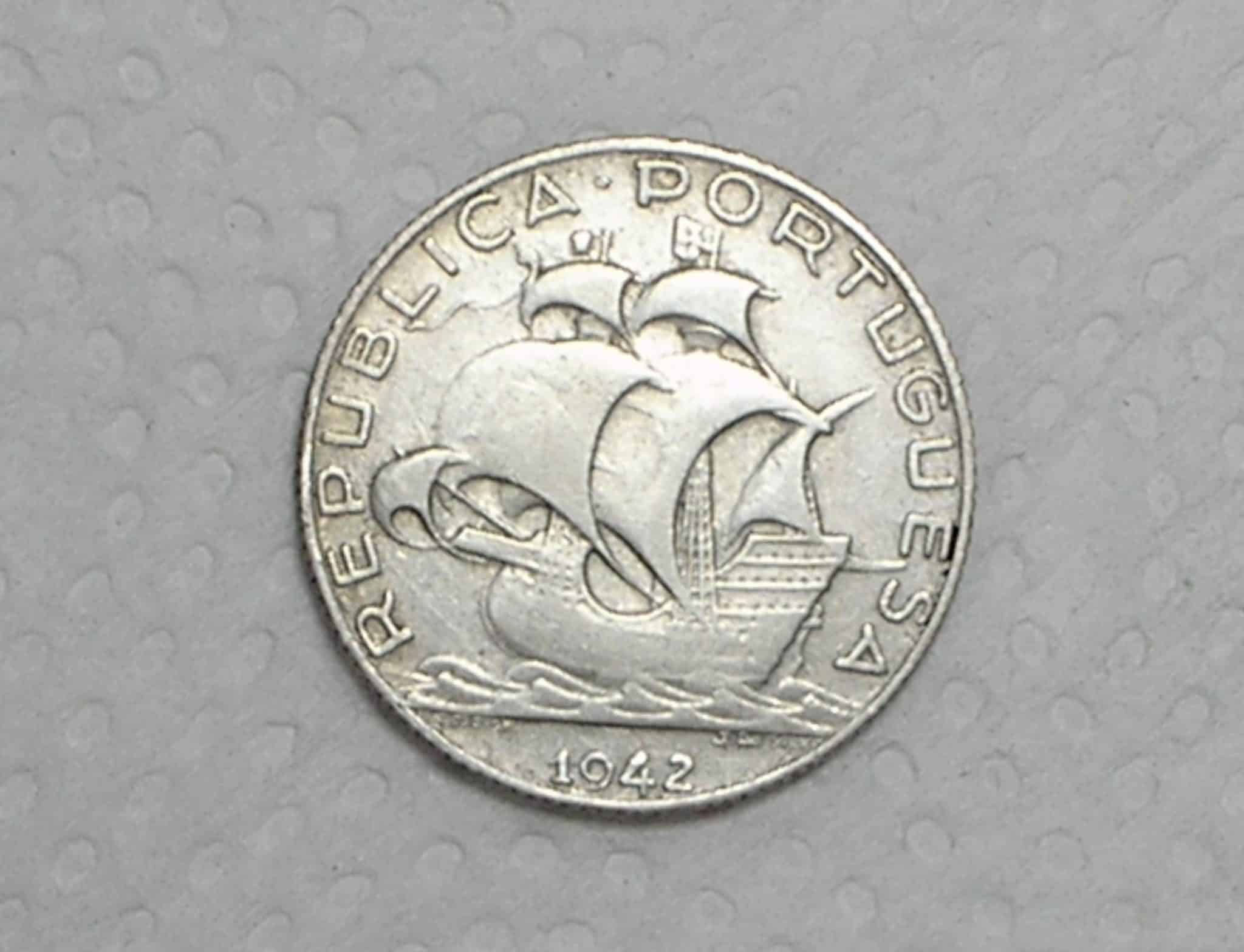 Portugal) 2-1/2 Escudos - 1942 / Prata / box37