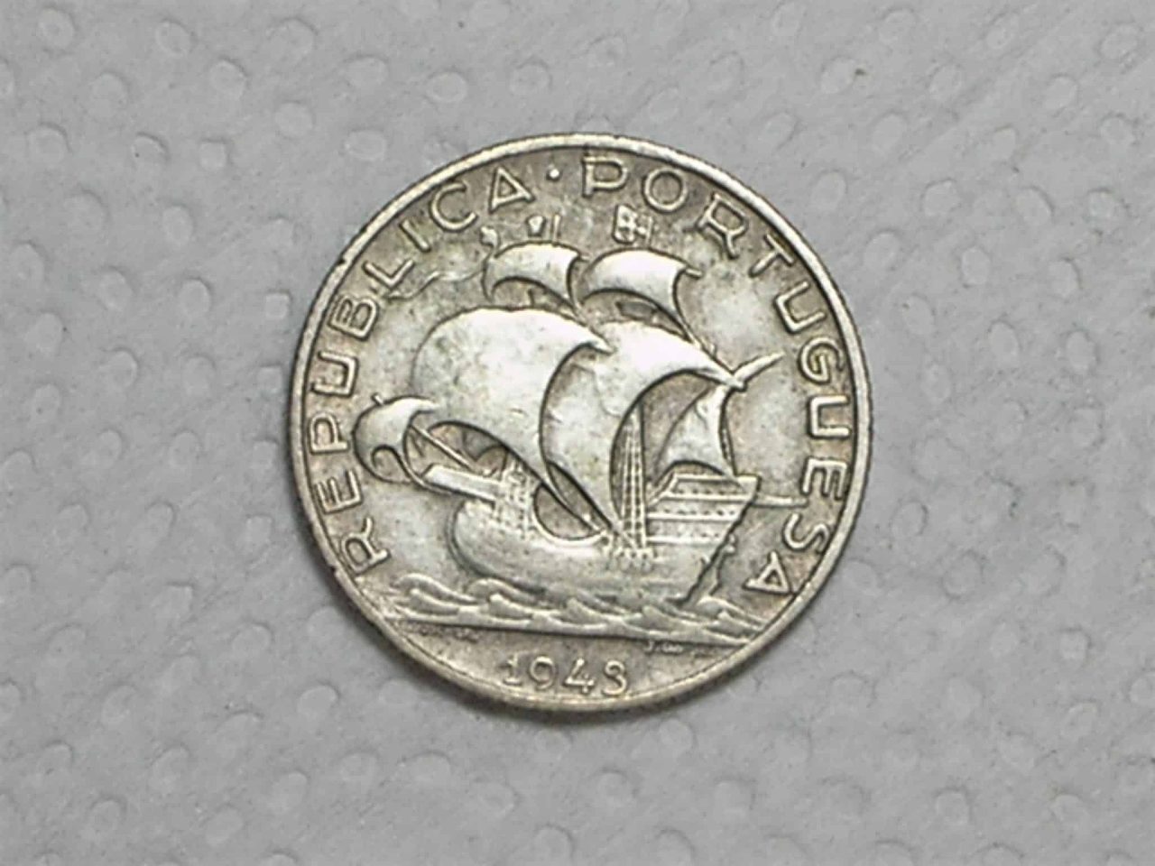 Portugal) 2-1/2 Escudos - 1943 / Prata / box37