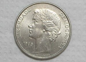 Portugal) 25 Escudos – 1985 / Co/Ni / S/Fc / box38