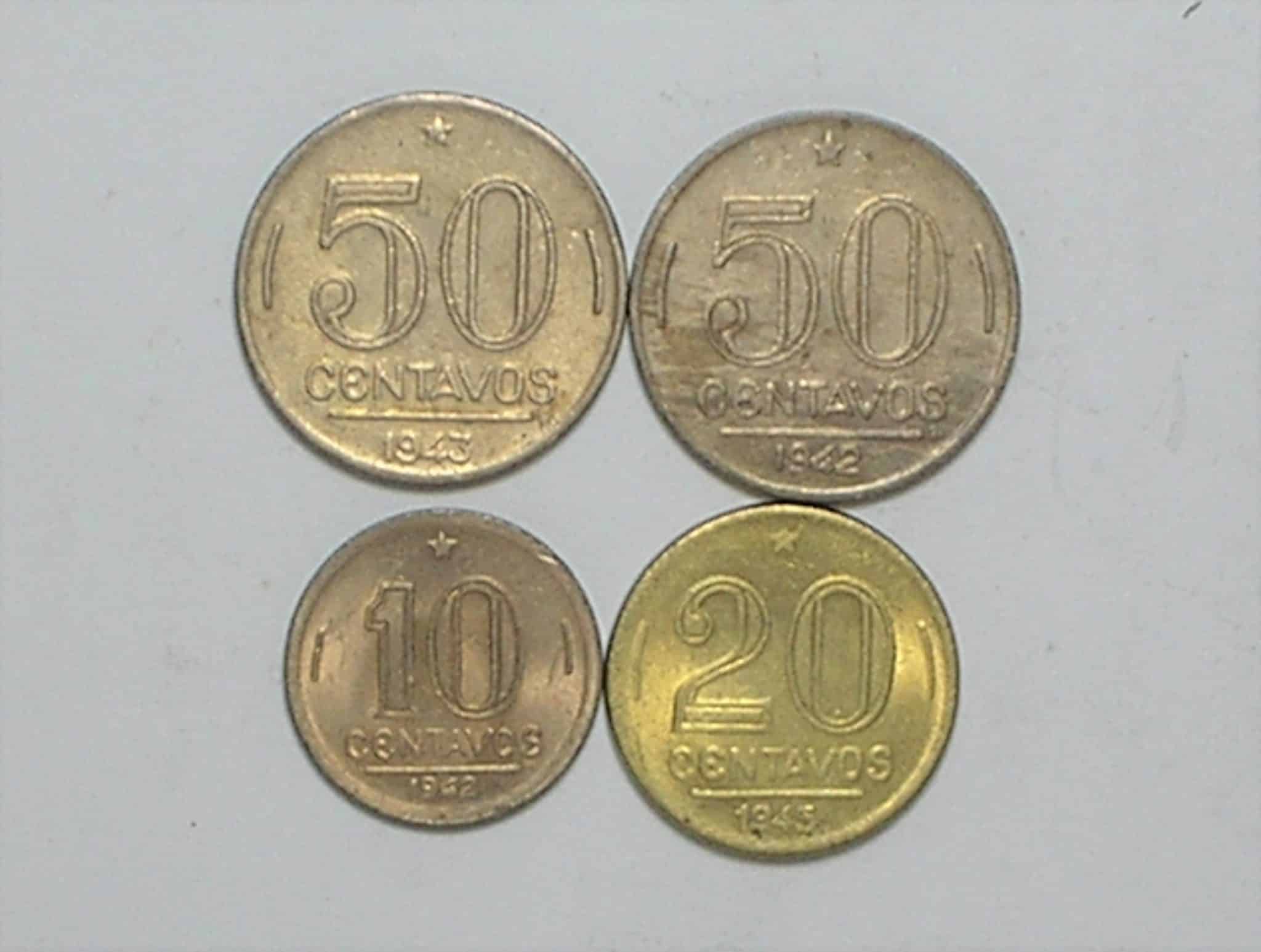 Brasil 10 / 50 Centavos - 1942 Roseadas + 20 Cetavos 1942 - 50 Centavos - 1943 / Bz/al / Sob/Fc