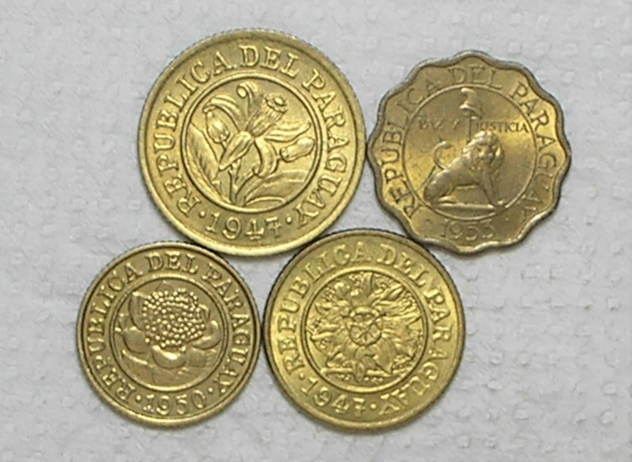 Paraguay) 1 Centimo - 1950-hf / 5 Cent. 1947 / 10 Cent. 1947/1953 / Bz/al / Flor de cunho / box41