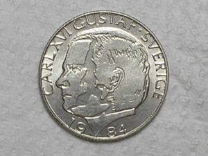 Suécia) 1 Krona - 1984 / 7g / Co/Ni / Fc / box42