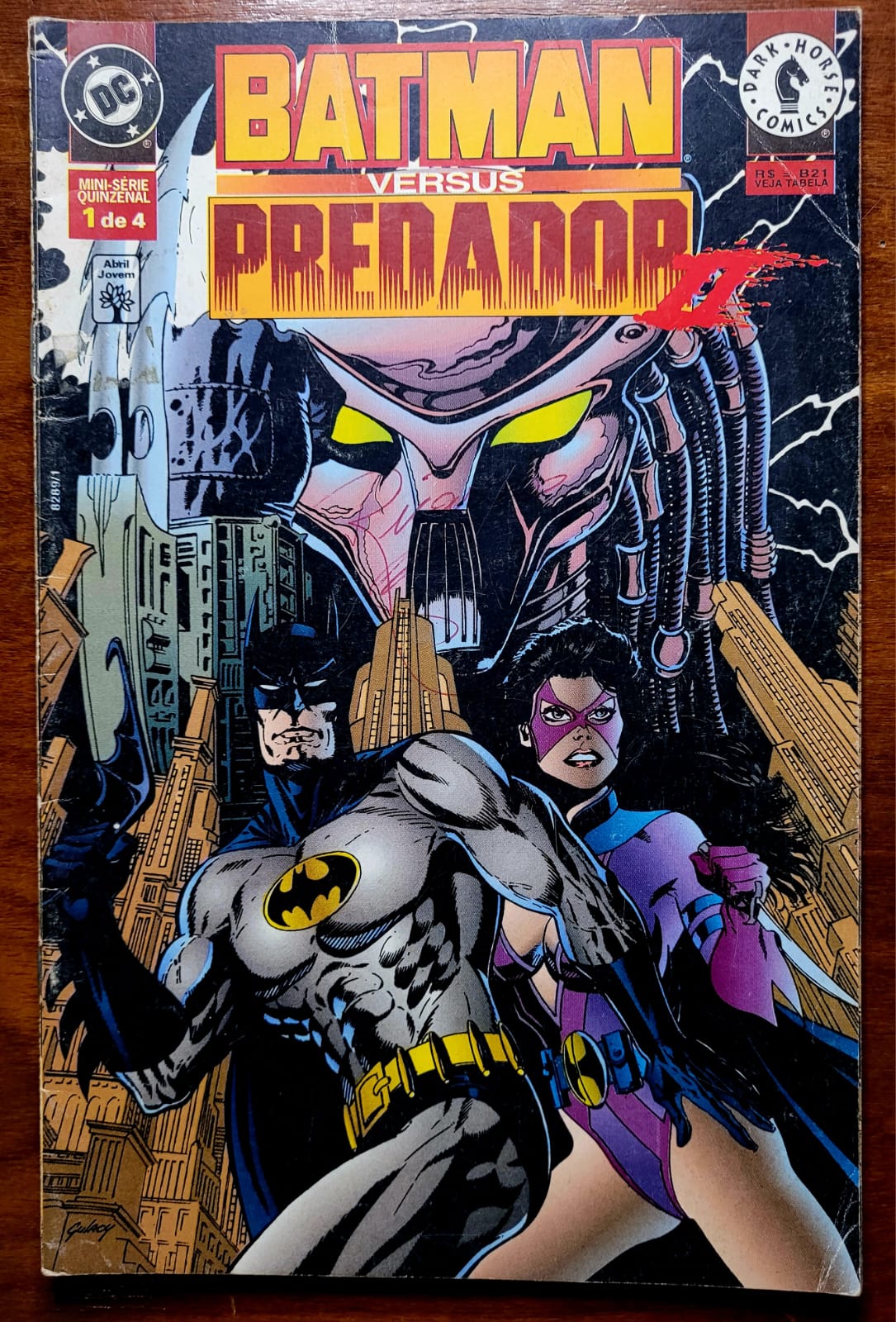 Batman versus Predador II No 1 de 4 A Casa do Colecionador