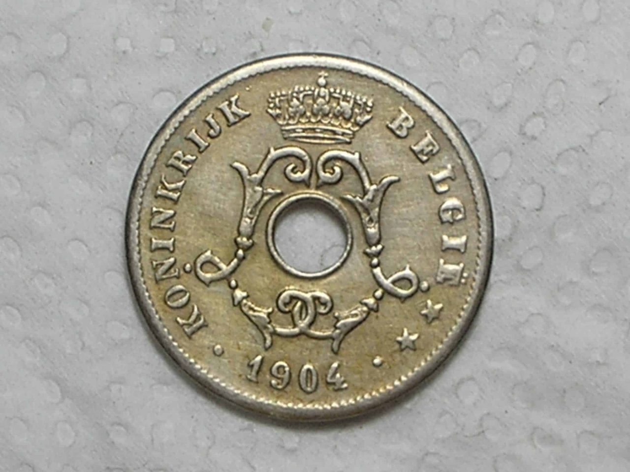 Belgica) 10 Centimes - 1904 - Holed center / Co/Ni / box43