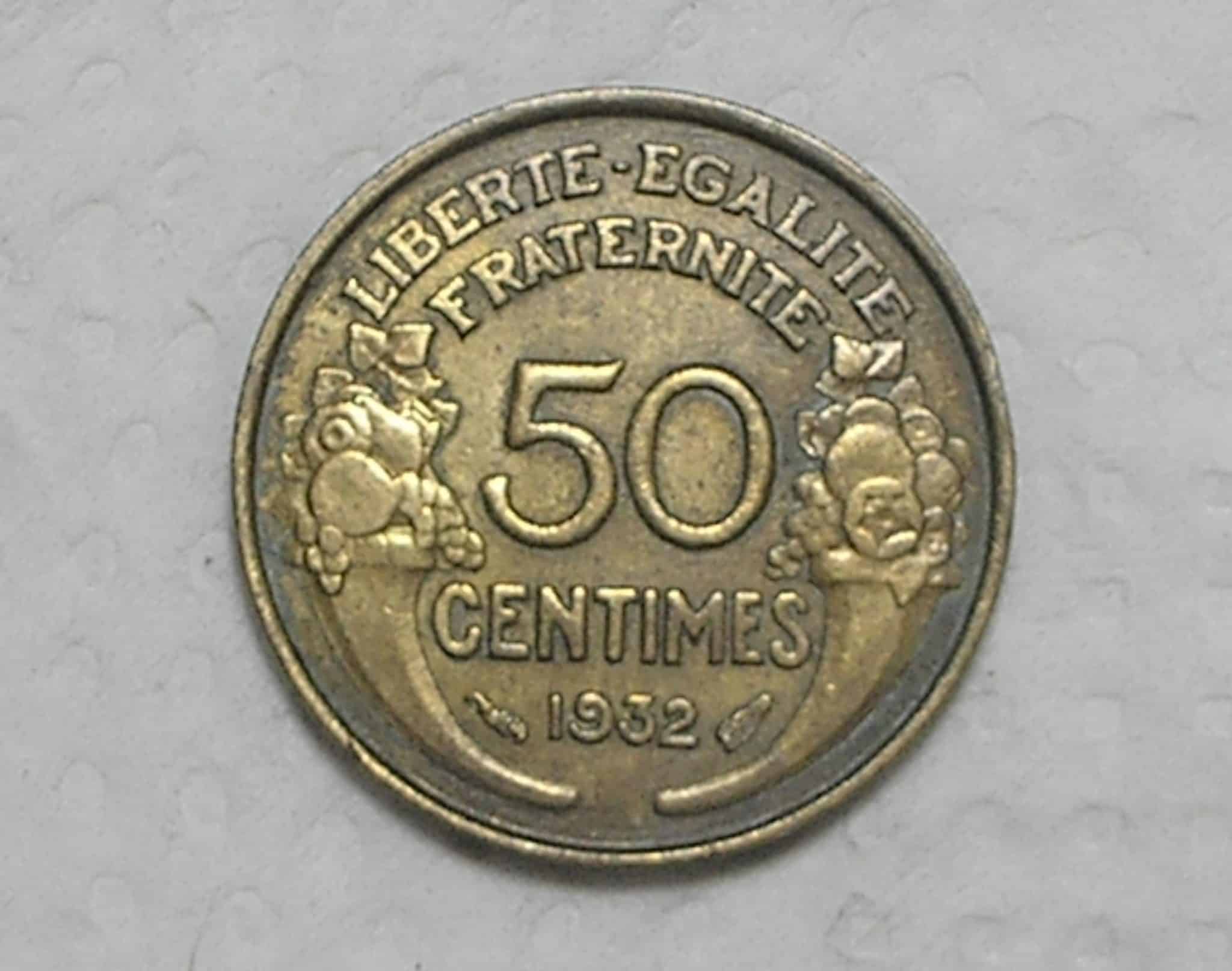 França) 50 Centimes - 1932 / Open 9 / Bz/Al / box44