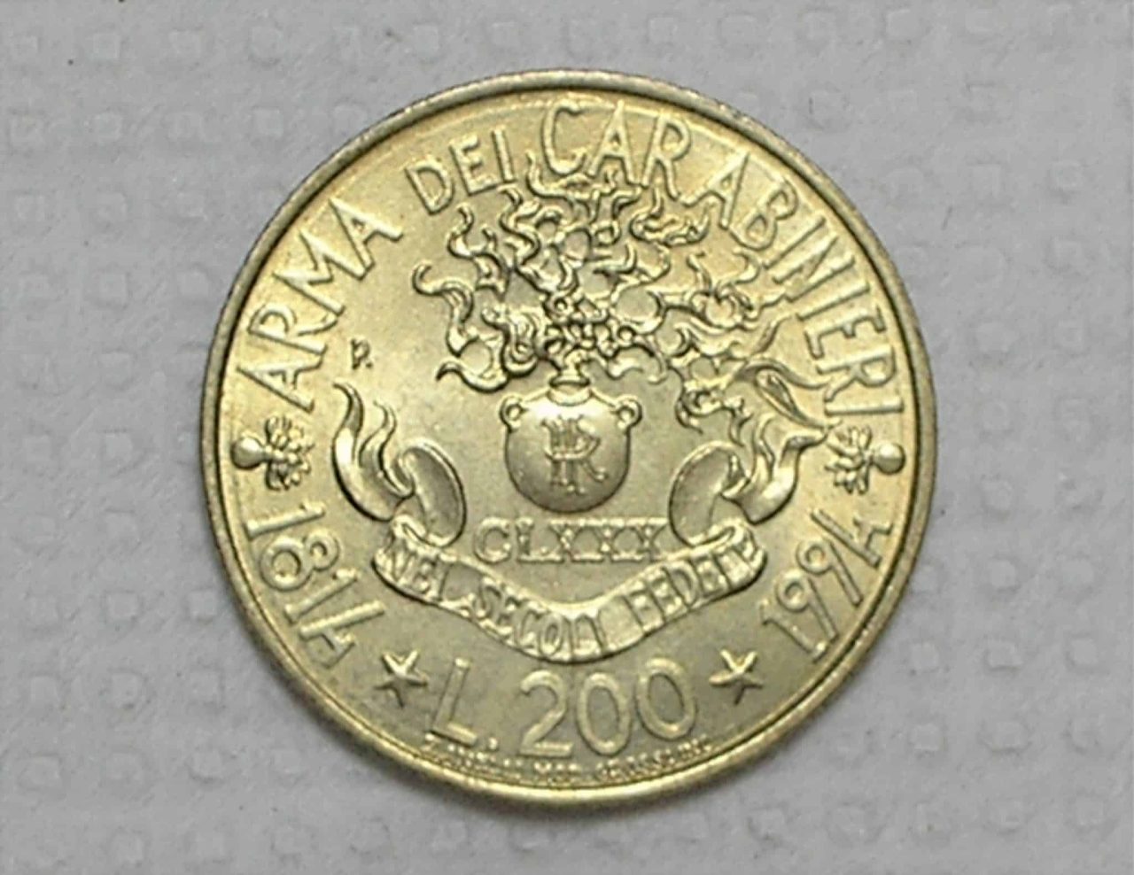 Italia) 200 Liras - 1994 - Comemorativa / Bz/al / Fc / box45