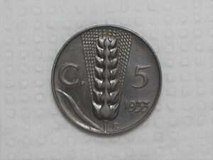 Italia) 5 Centesimi - 1933-r / V. Emanvelle. III / S/Fc / Co / box45