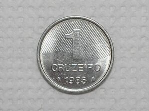 1 Cruzeiro - 1985 / FAO / Reverso 4 canas / Flor de cunho / m410.2