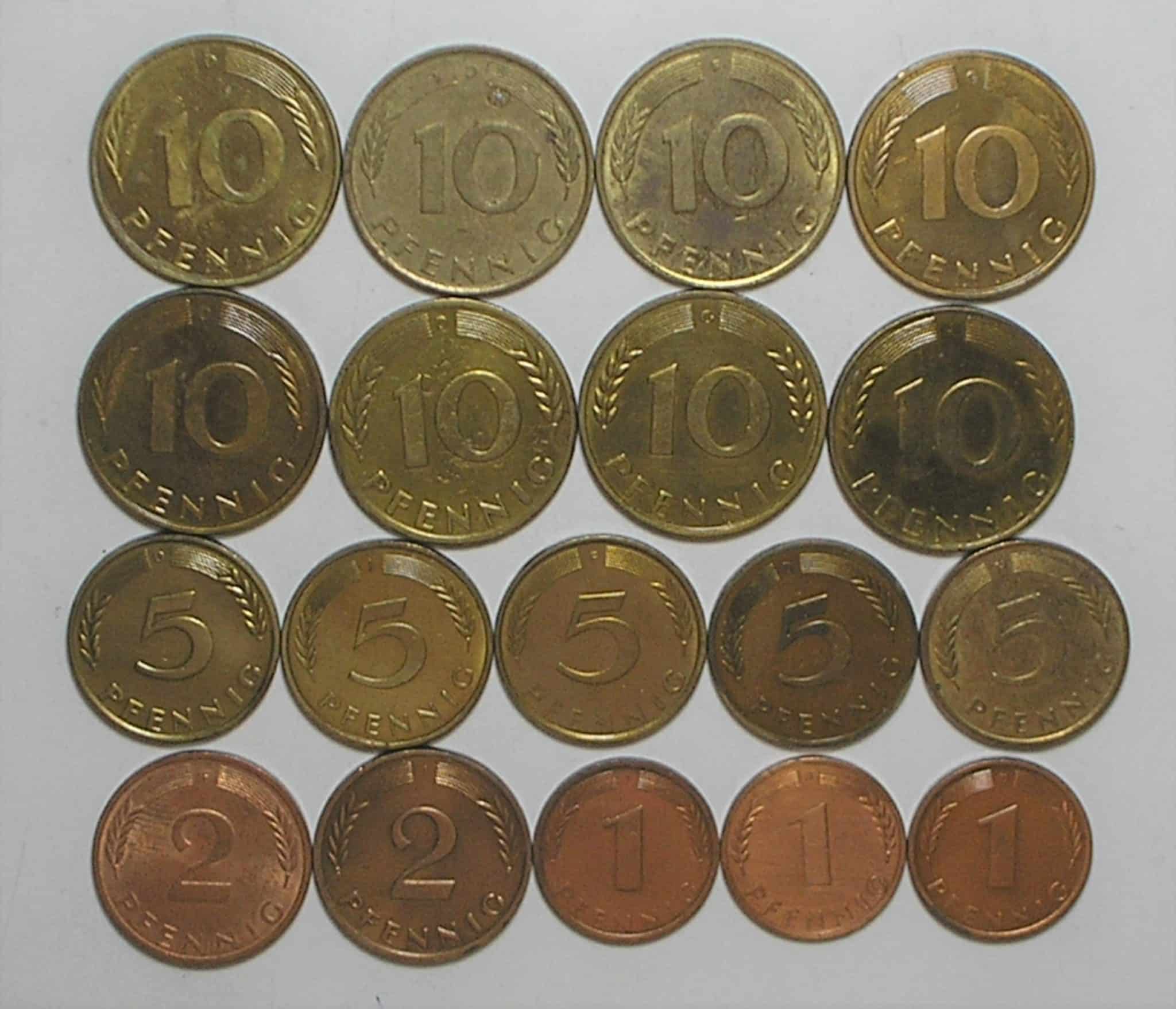 Alemanha Colecao 1 2 5 10 Pfennig Com 18 Moedas Sob Flor Datas Na Descricao Bz Clad St M400