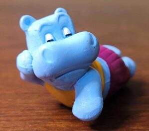 Coleção Happy Hippo – Hipopótamos (Kinder Ovo) Duda Dorminhoco - Anos 90