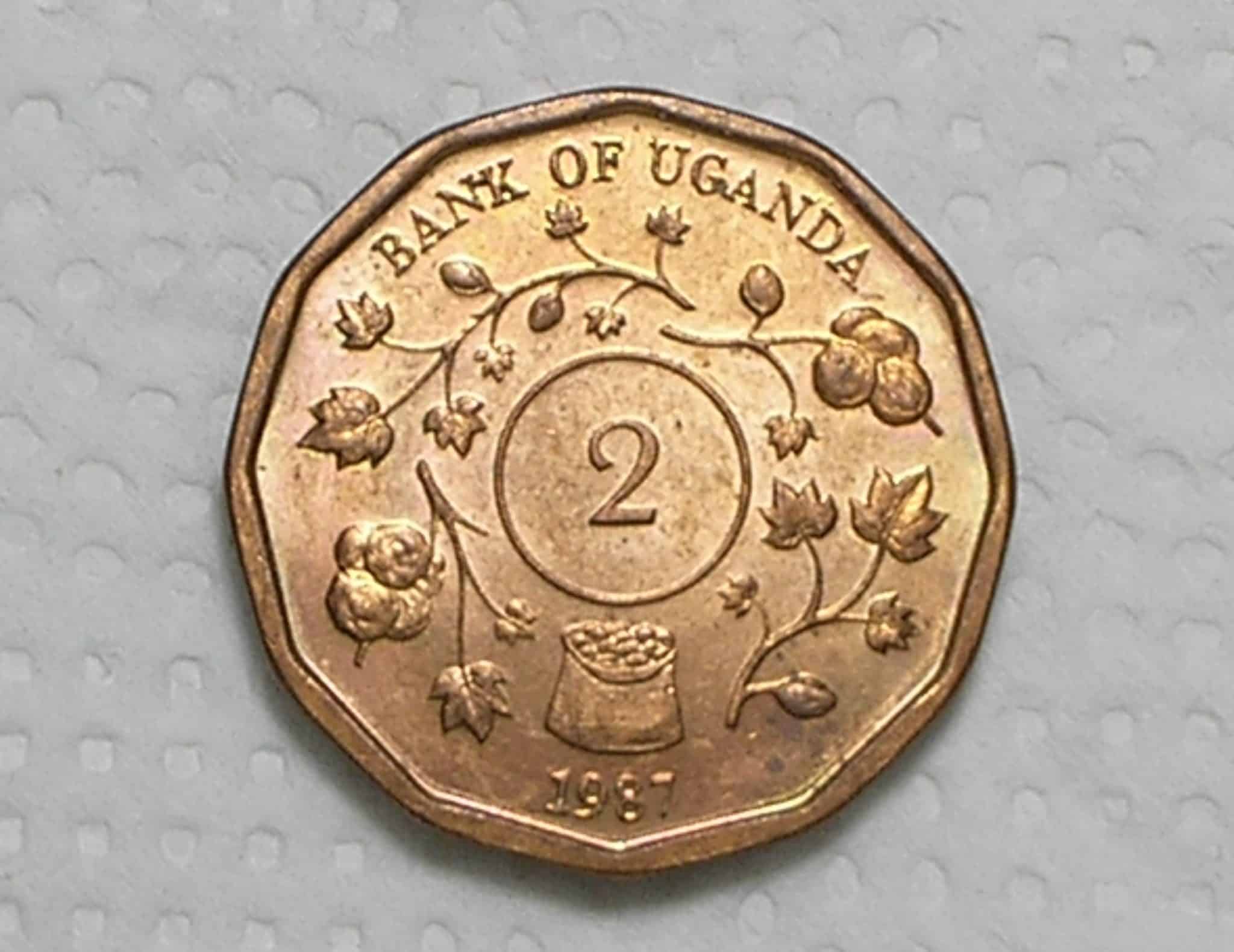 Uganda) 2 Shillings - 1987 / Co/St / Fc / box47