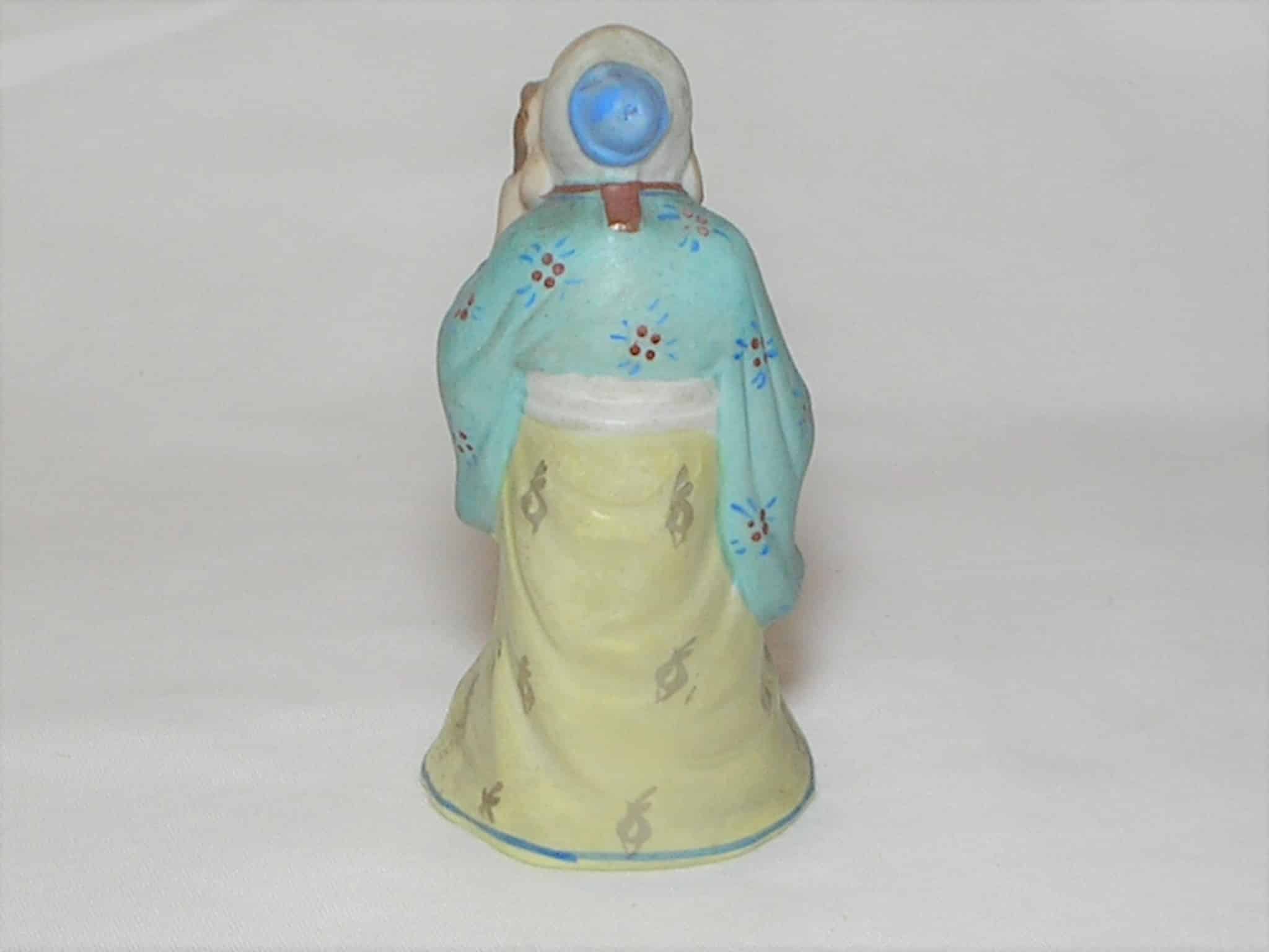 | Casa do Colecionador : Escultura em porcelana policromada fosca e brilhante - Chinês mestre - Sábio
