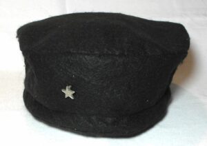 Boina na cor azul escuro Militar de passeio em alto comando com estrela na lateral