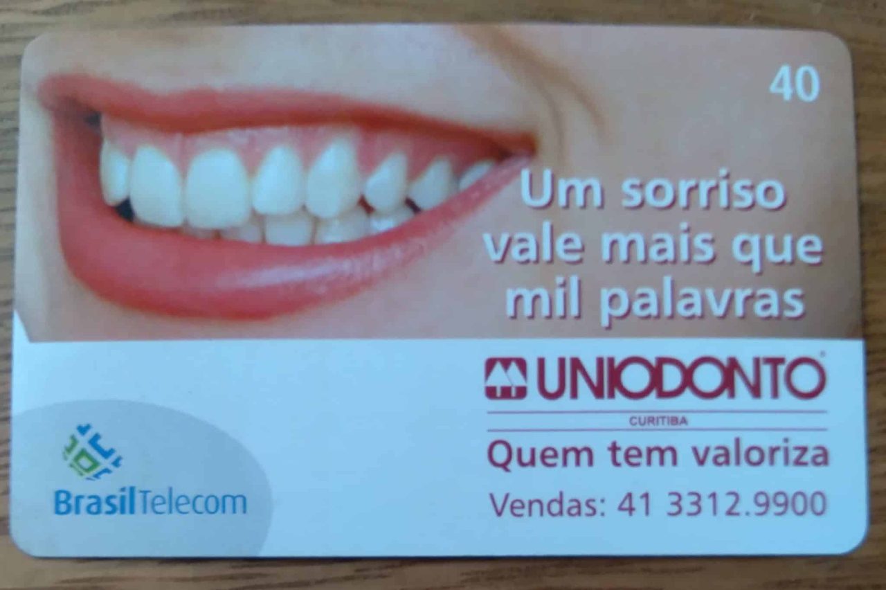 Cartão telefone Brasil Telecom PR 2006. Uniodonto um sorriso.