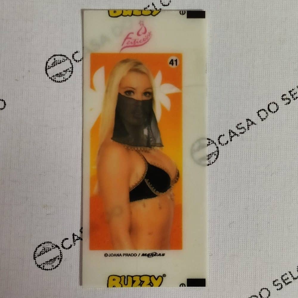 Figurinha Feiticeira N41 Buzzy Fig 032