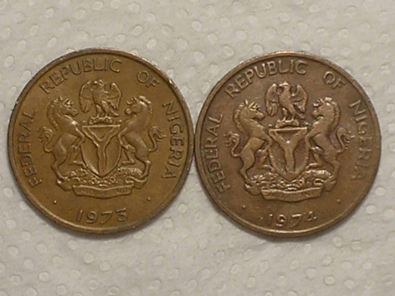 Nigeria) 1 Kobo - 1973 / 1974 / Bz / box48.2