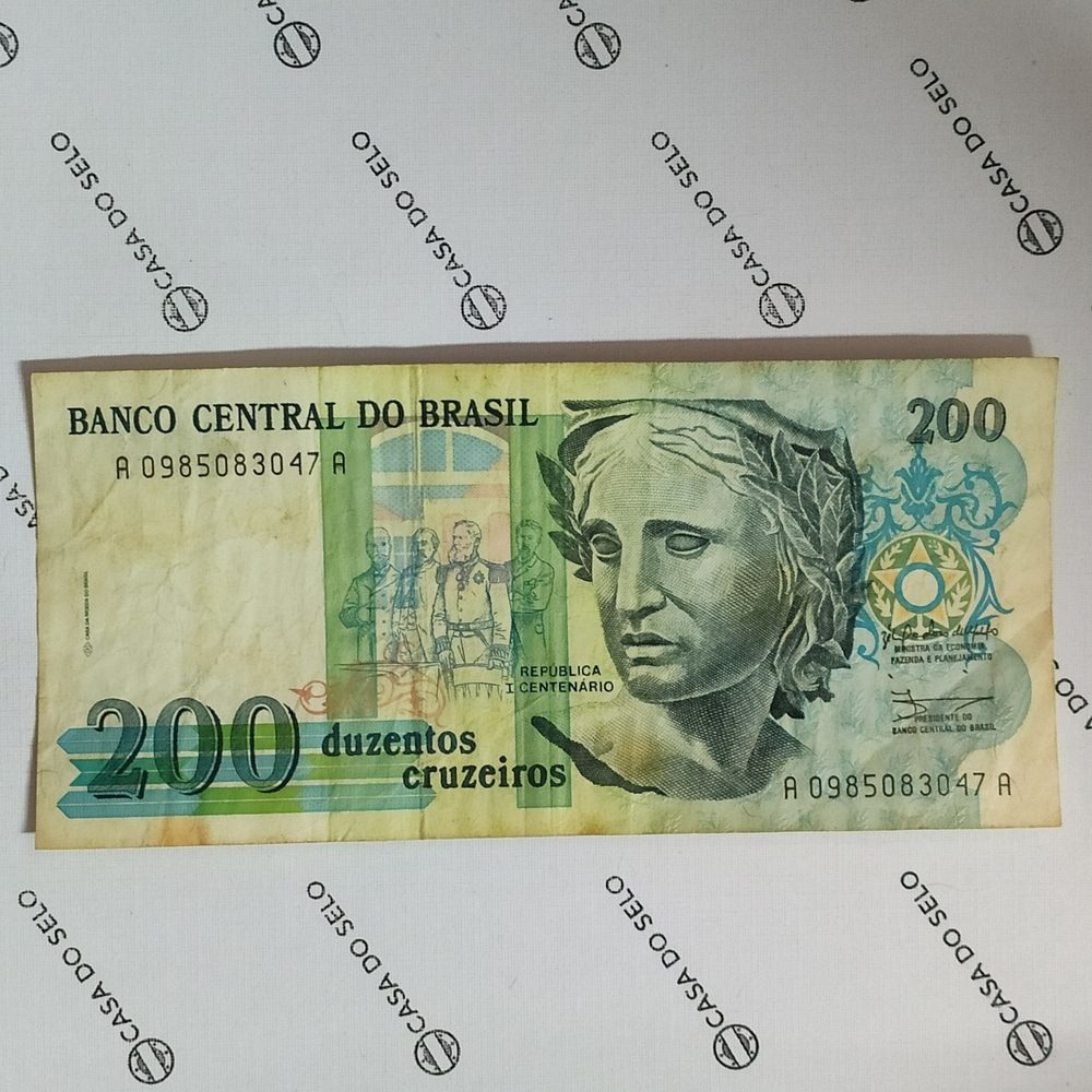 Brasil | 200 Cruzeiros | Ced-107