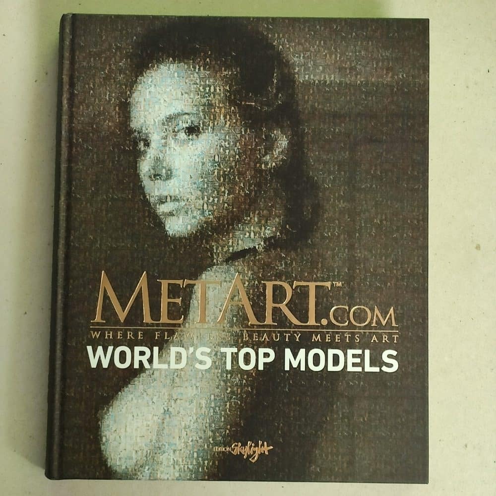 Metart.com: World's Top Models | Edition Skylight | 2019 - LIV-007