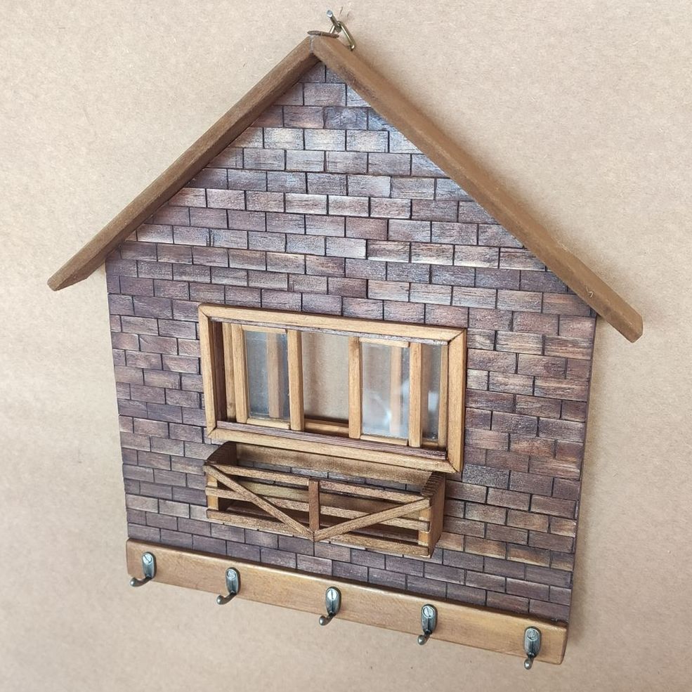 Porta chaves com janela 2 - Mini-art