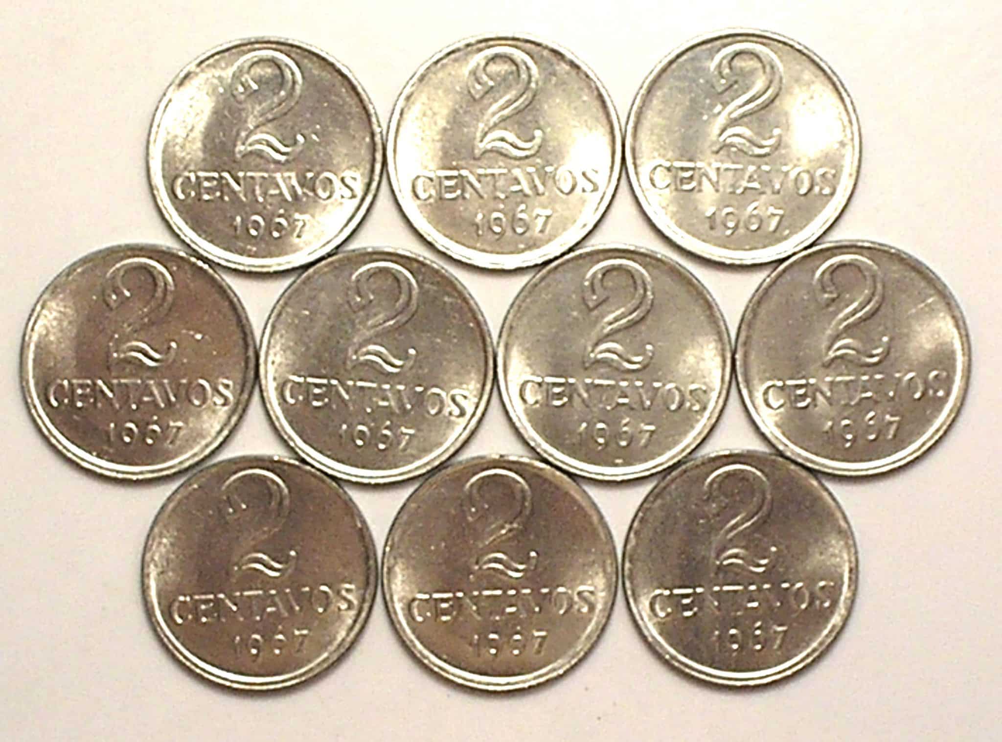 10 Moedas de 2 Centavos de 1967 Flor de Cunho - Raro no estado