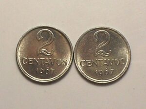 2 Moedas de 2 Centavos de 1967 Flor de Cunho - Raro no estado