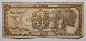 5 (Cinco Cruzeiros) Índio - Cédula C111 - MBC - Série 060 - Nº 035385 (Ano 1961)