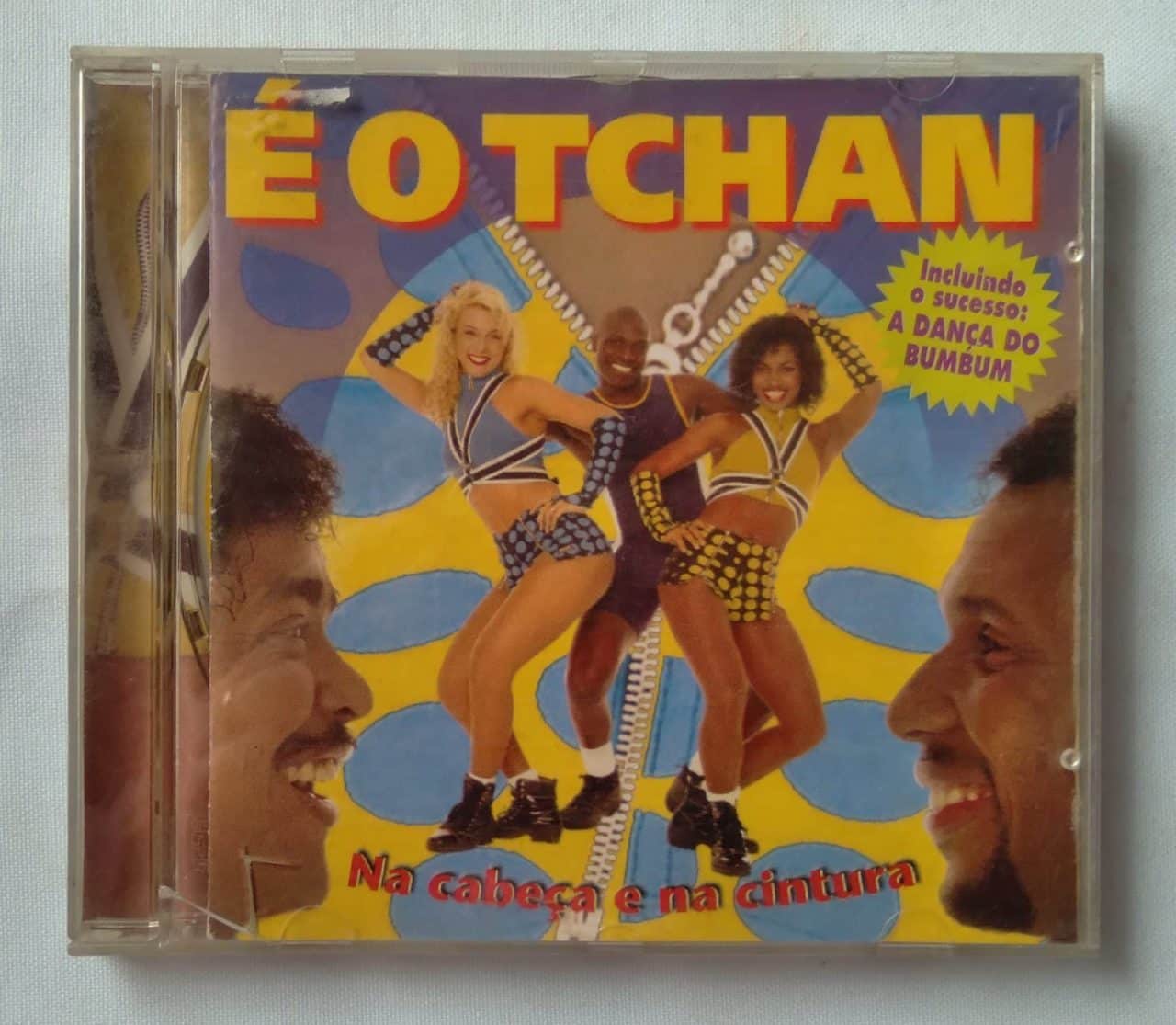 23DM Cd É o tchau Na cabeça e na cintura. A dança do bumbum.