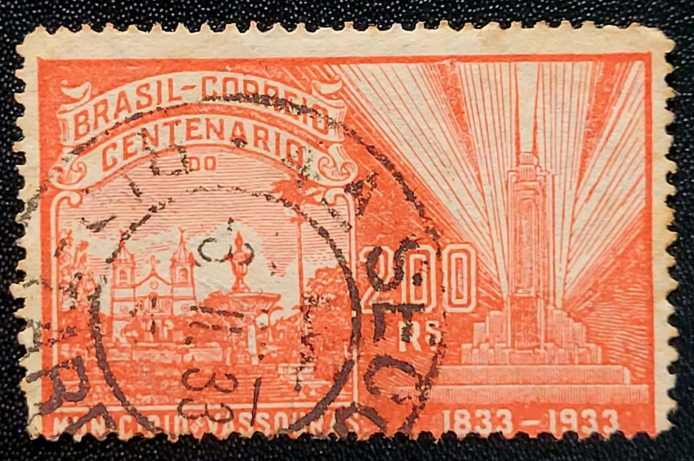 Comemorativos - RHM C0057 (Usado) 200 Réis - Centenário de Vassouras/RJ - 15/01/1933 (Selos do Brasil)