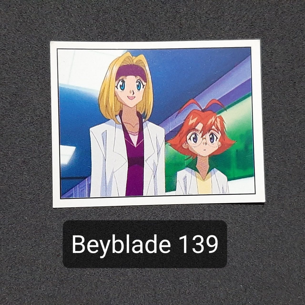 Figurinhas Beyblade