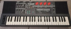 Teclado portátil retrô Rhythmmic 8 - 1987/1988 -