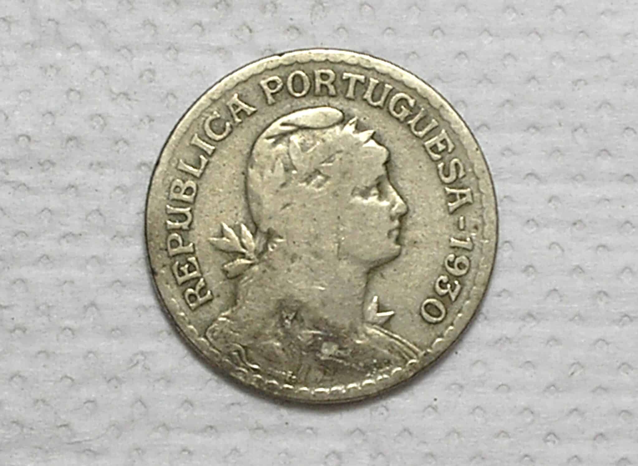 Portugal) 1 Escudo - 1930 / Data difícil / Cu/Ni / box50