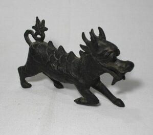 Escultura de Dragão Chinês em bronze - rico em detalhes diversos