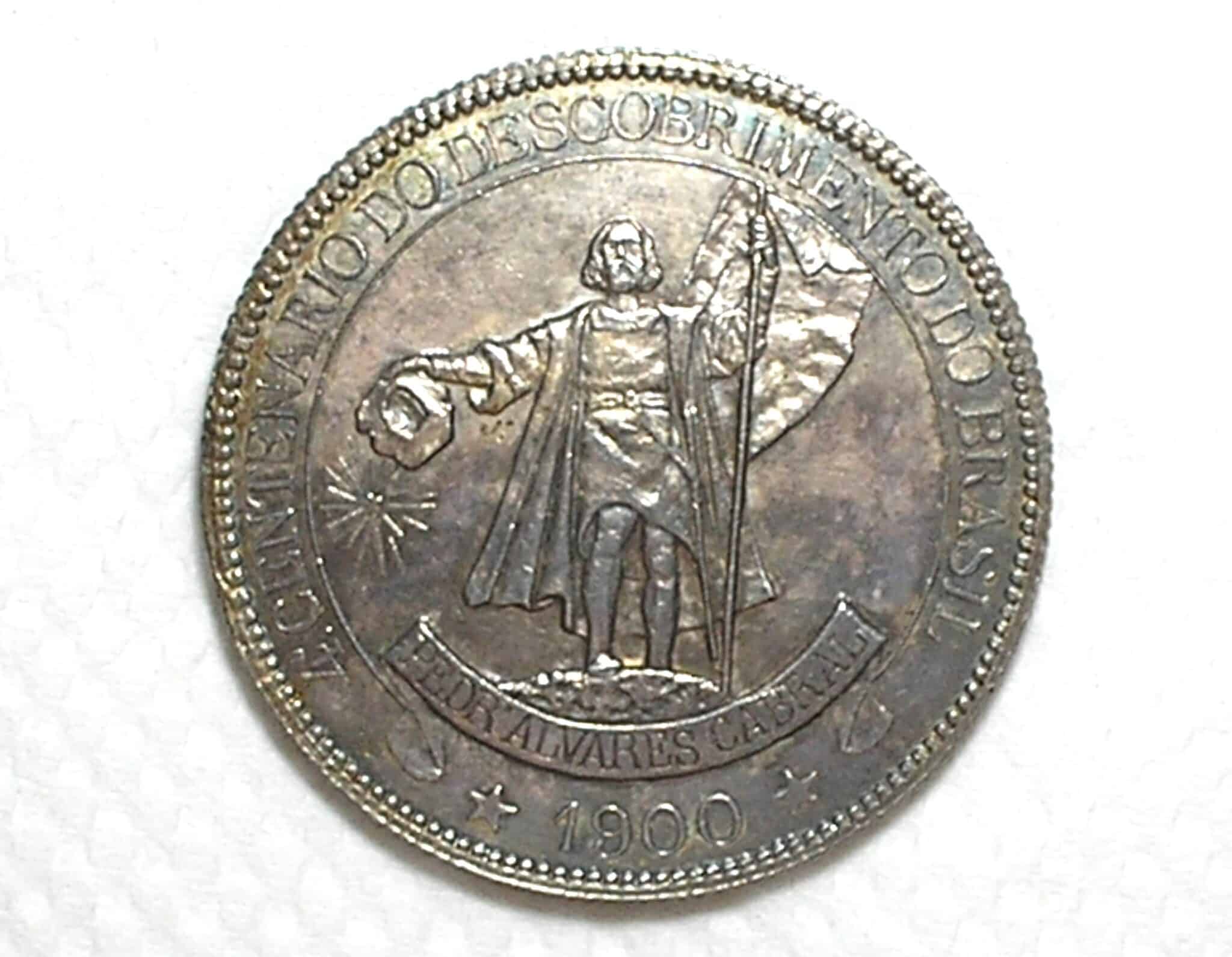 4.000 Réis - 1900 "" Estrela com 20 Raios "" -- Raríssima -- / Série do 4º Centenário do Descobrimento do Brasil / Prata .917 / Flor de Cunho