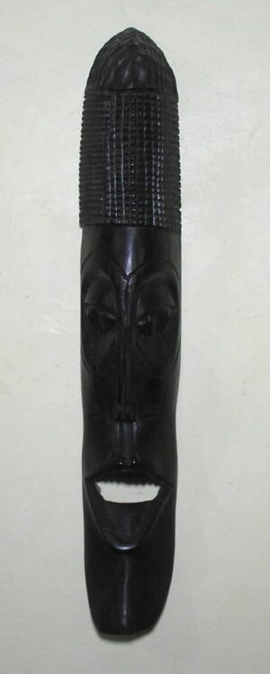 Importado da África - Escultura em madeira nobre polida esculpida e talhada em alto e baixo relevo em forma de rosto de origem Africana