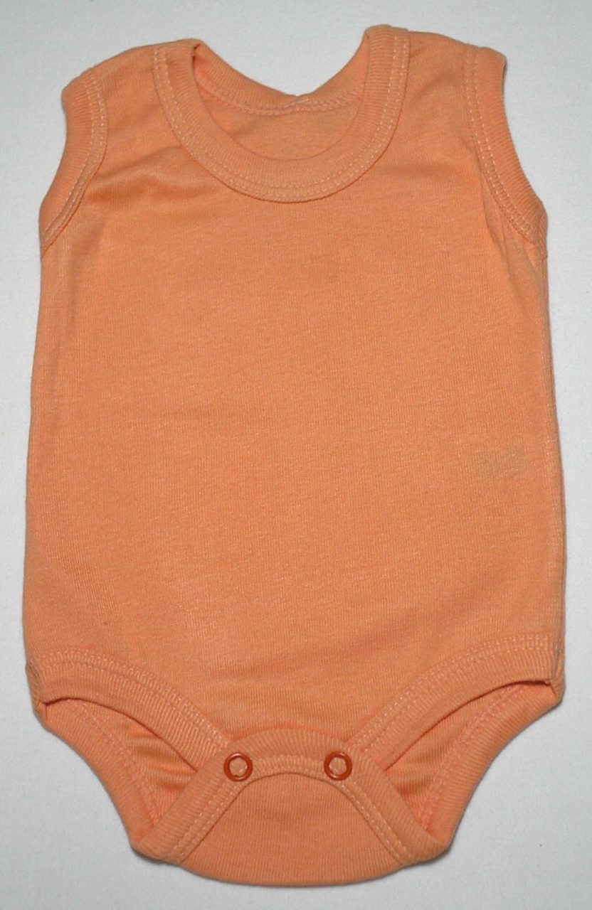 Body para recém nascida na cor de abóbora em malha com detalhes em bordado