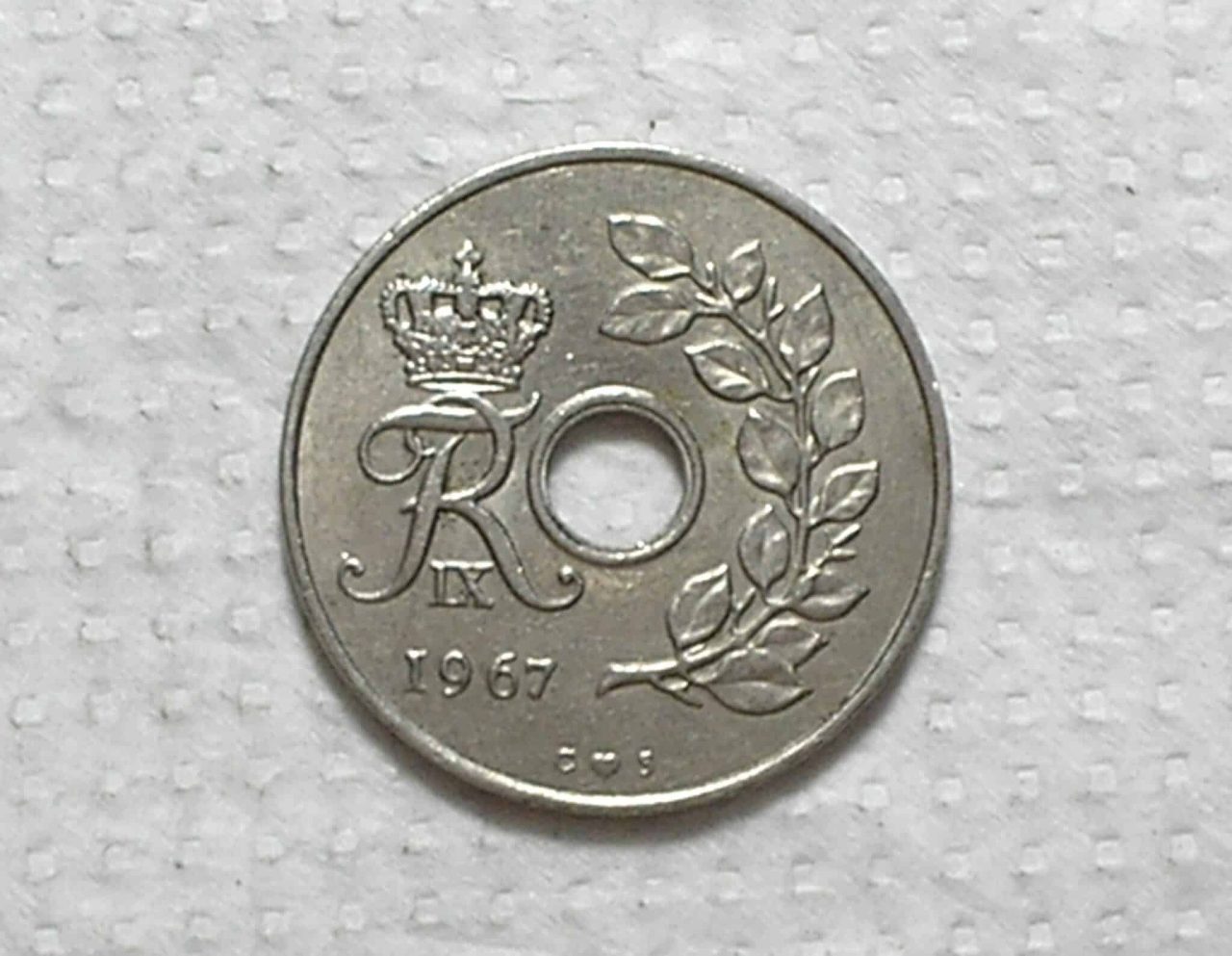 Dinamarca 25 Ore 1967 Holed Center 22mm Co Ni Box553 2