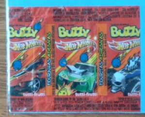 Embalagem de papel Chicletes Buzzy Hot Wheels tutti frutti.