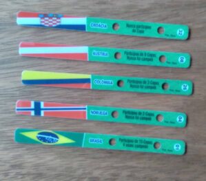 Palito plástico Stickibon Copa do mundo. Valor de cada.