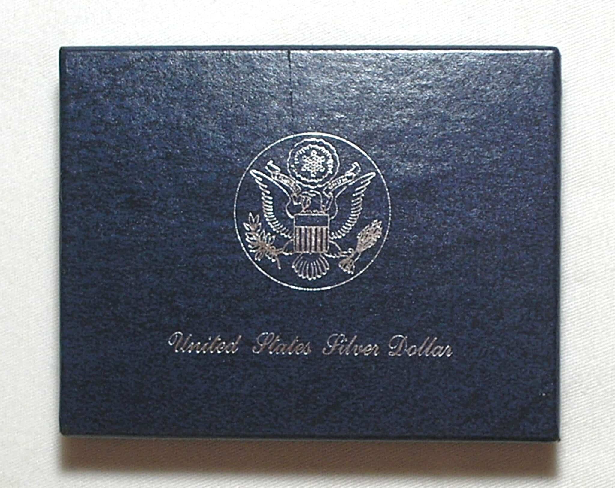 Usa) 1 Dollar - 1983-P " Olimpíadas de Los Angeles - Lançamento de disco" / Prata .900 / Uncirculated / cod. ems.2
